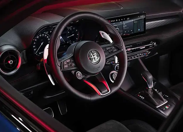 Amplitude-Auto-Alfa-Romeo-Tonale