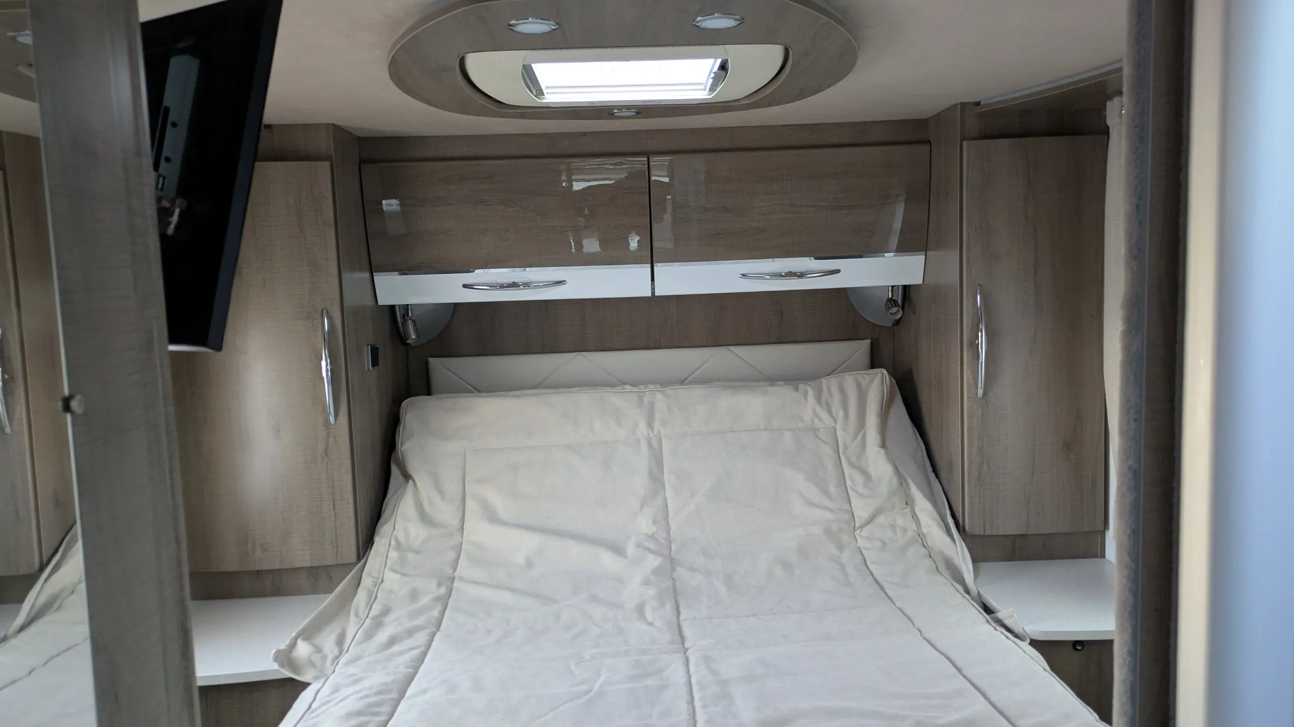 Image BAVARIA INITIAL I741FC ALLURE integral